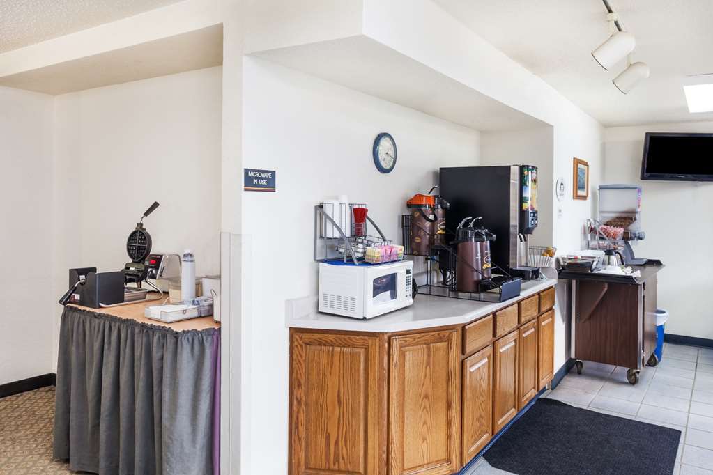 Super 8 By Wyndham Hebron Lowell Area Faciliteiten foto